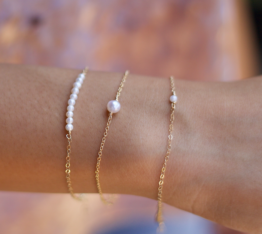 Dainty Pearl Bracelet